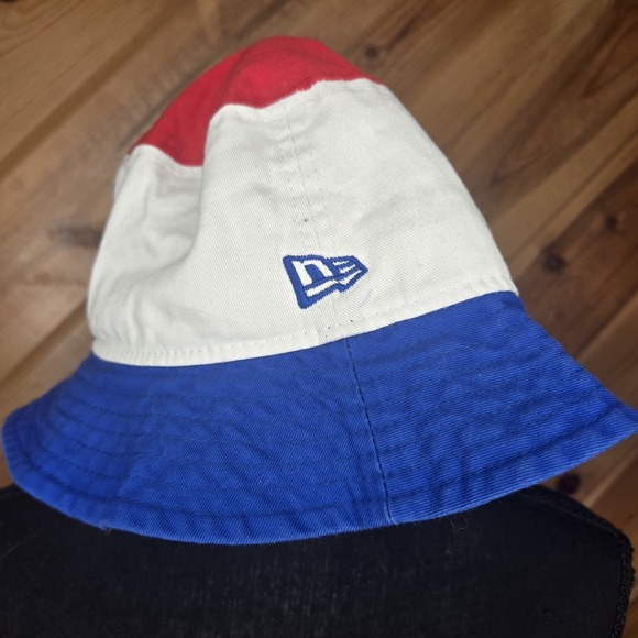 Men's New Era White RB Visa Cash App Essential Color Block Bucket Hat - Picture 4 of 7